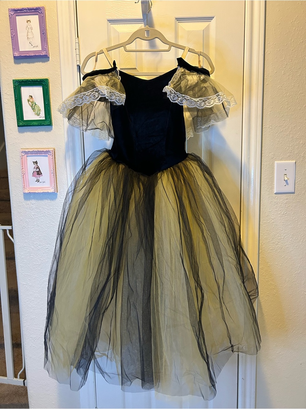 Girls Black and Gold Tulle Princess Costume Dress- see measurements